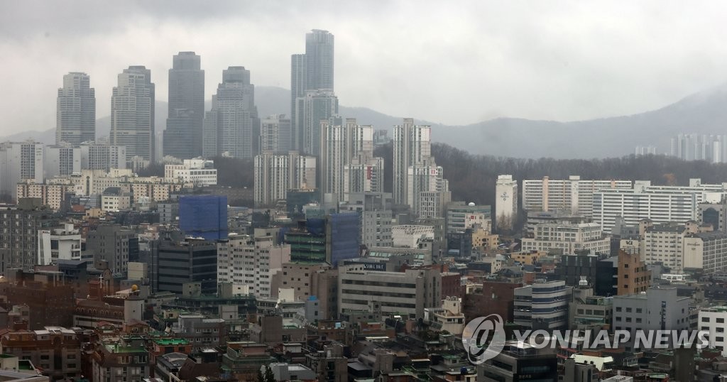 '전세난에 재개발 기대감까지'…빌라, 거래 늘고 가격도 껑충