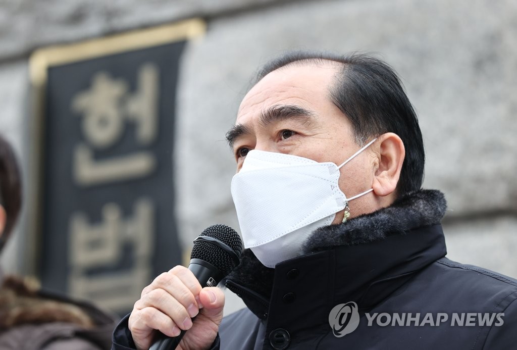 태영호, 모든 의원에  '대북전단법 부당' 보고서 전달