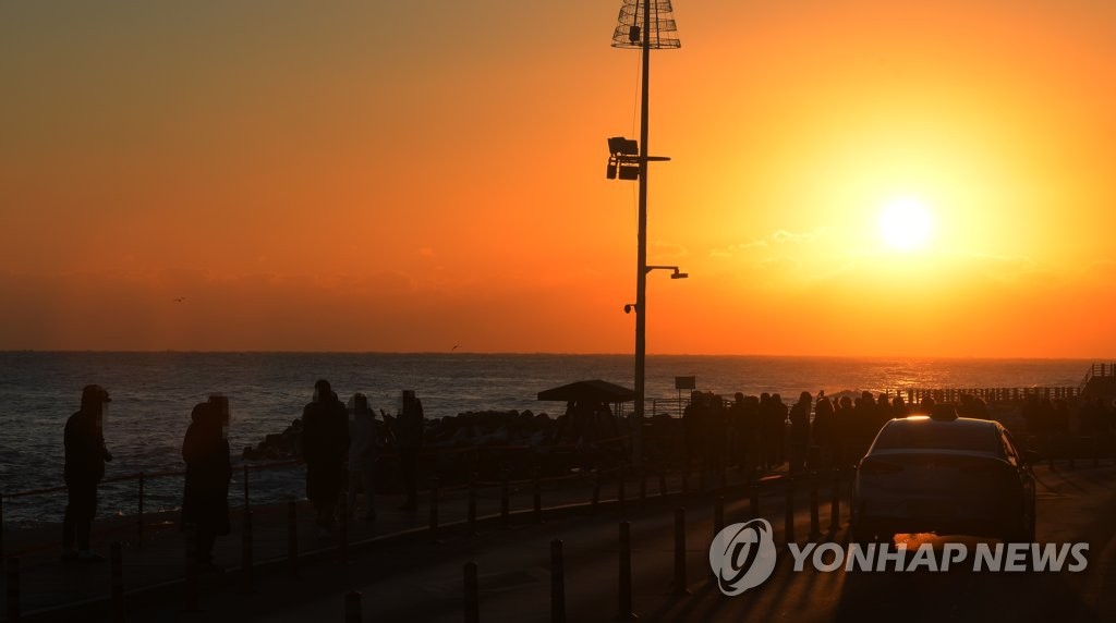 새해 첫 주말 일상을 비우다…전국 관광지 발길 '뚝'