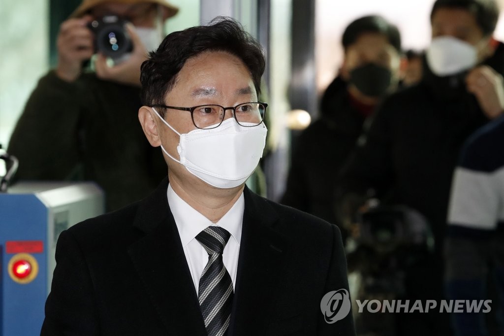 박범계 "검찰개혁 마무리 투수…검사들 개혁 동참해야"(종합2보)