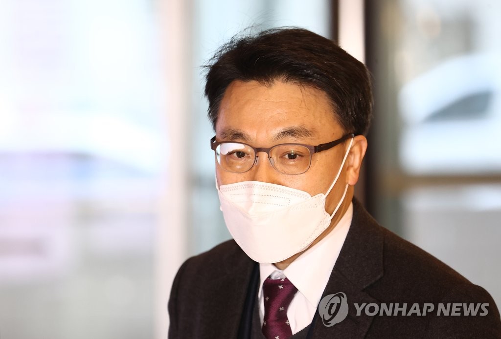 김진욱 "미공개 정보 이용해 주식거래한 적 없다"(종합)