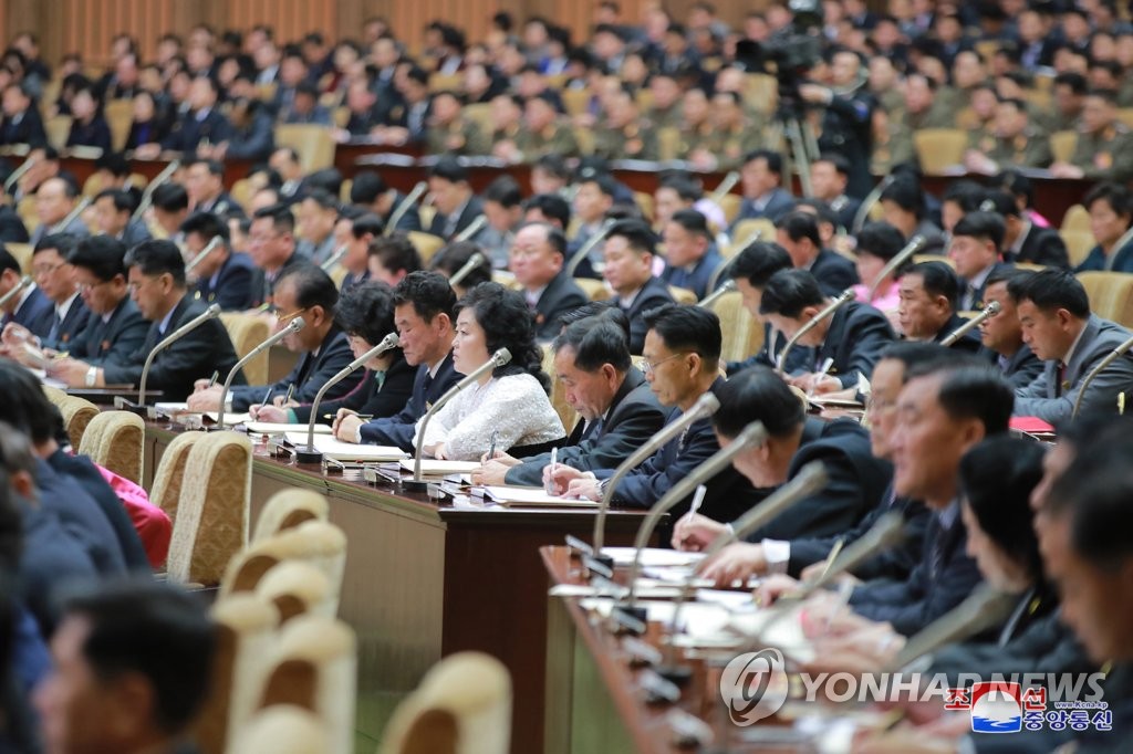 북한, 경제실패에 내각 대폭 물갈이…국무위 개편 언급 없어(종합)