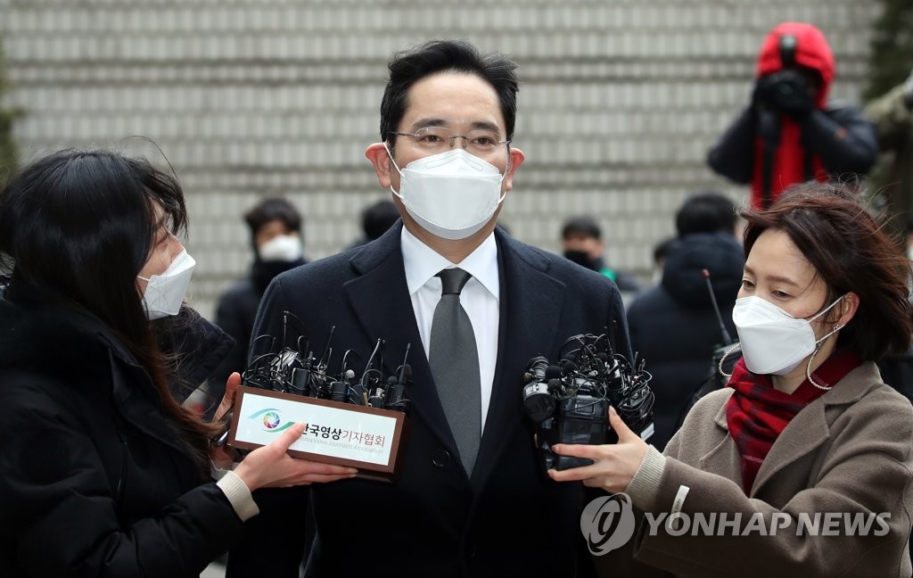 [이재용 구속] 삼성전자 주가 출렁…호텔신라는 급등 뒤 하락