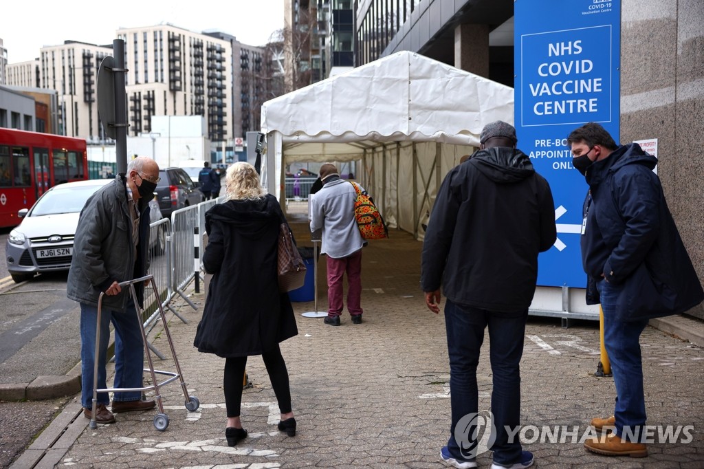 영국, 코로나 누적 사망자 9만명 넘어…전 세계 5번째 불명예