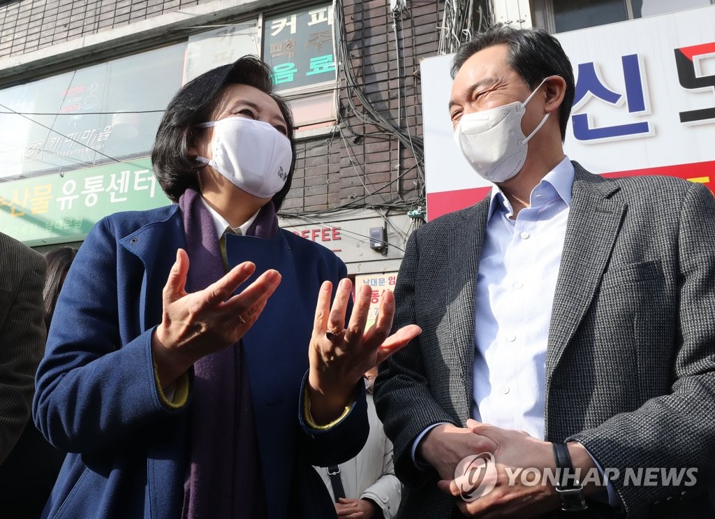 與, 맞대결 본궤도…朴 "디지털 시대" 禹 "담대한 변화"