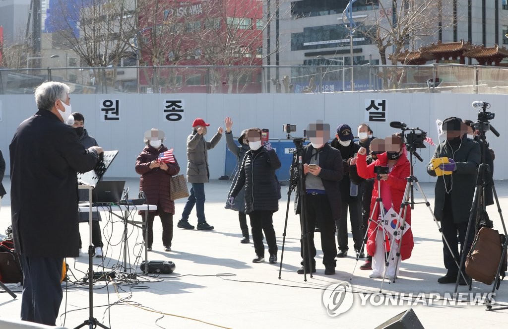 전광훈 "정부가 국민 관심 돌리려 바이러스 이용" (종합)