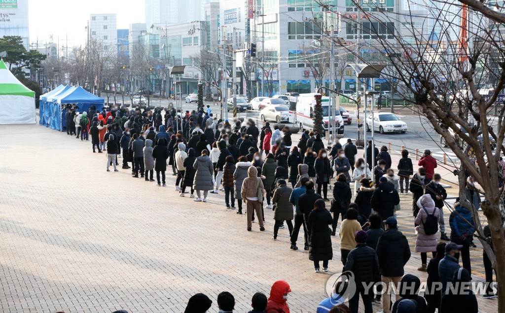 [3보] 신규확진 497명, 이틀째 500명 안팎…IM선교회 집단감염 확산