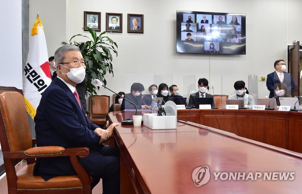 김종인 "서울·부산 승리 확신…尹 지지율, 관심없다"(종합)