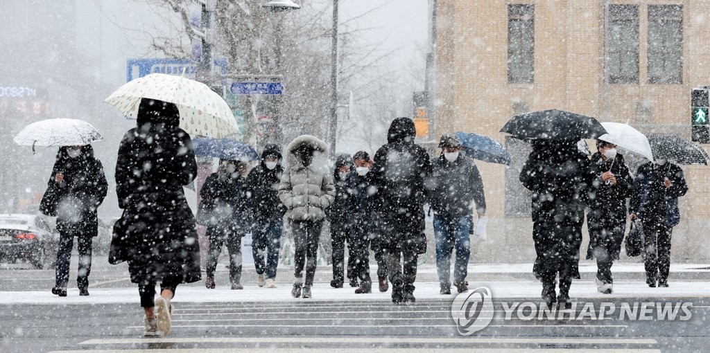 서울 등 수도권 폭설…짧지만 강하게 내린다