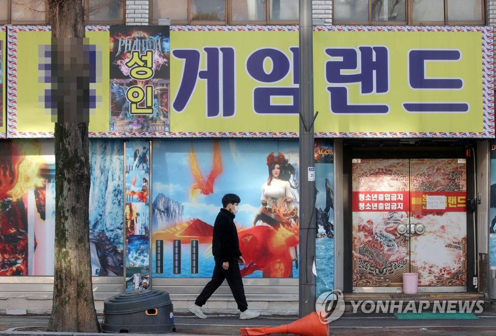 "곳곳이 지뢰밭" 멈추지 않는 광주 코로나19 확산세