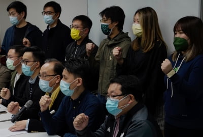 홍콩 민주파 대거 체포에 EU·중국 투자협정도 흔들