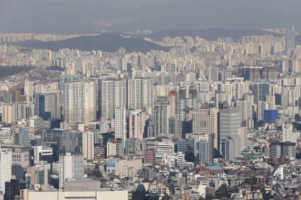 Study real estate rather than TOEIC…  20s flocked to Yangpyeong with subscription bankbook
