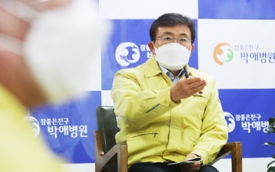 권덕철 복지부 장관 '음성' 판정…2∼3일 뒤 재검사