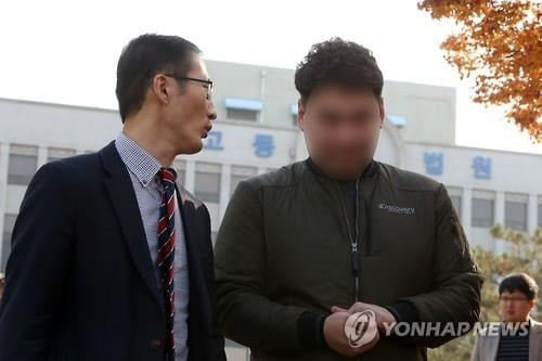 '약촌오거리 사건' 누명 써 10년 옥살이…배상까지 20년