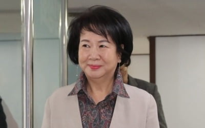 손혜원 "김정숙 여사와 절친 아냐…임기중 통화 안해"