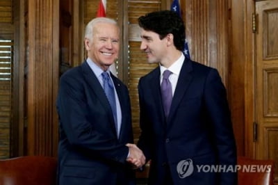 바이든, 트뤼도와 첫 통화…정상외교 본격 가동(종합)