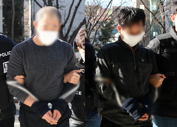 대림동에서 남녀 2명을 살해한 혐의를 받는 50대 중국동포 남성 A, B씨가 24일 오후 서울 영등포구 서울남부지방법원에서 열린 구속 전 피의자 심문(영장실질심사)에 출석하고 있다. 사진=뉴스1