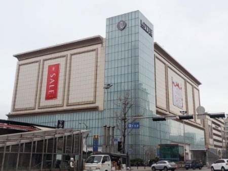 롯데백화점 강남점 / 한경DB
