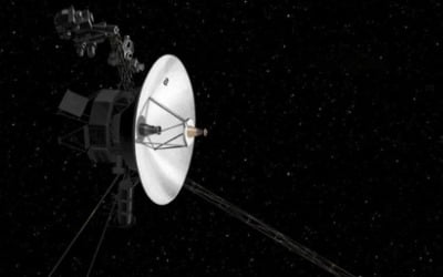 '188억㎞' 밖 NASA 보이저2호, 11개월 만에 교신 재개
