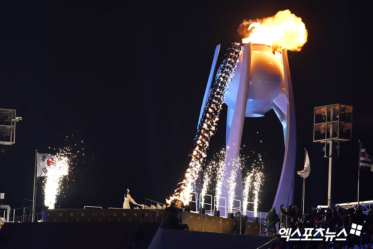 [N년 전 오늘의 XP] 평창에서 열린 세계인의 축제 ‘2018 평창동계올림픽 개회식’