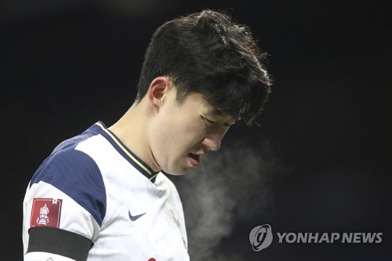 '손흥민 벤치 전망' 토트넘, 유로파 32강 1차전 예상 선발 라인업