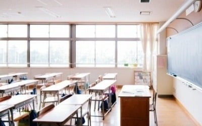 인권위 "학생에게 교무실 청소시키는 건 인권 침해"