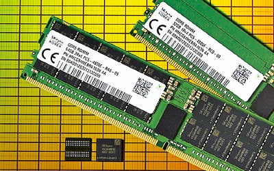 전세계가 반도체 확보 초비상…D램 가격 석달 새 54% 급등