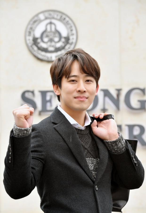 [1618] 몽스 허량 씨, “배움에는 끝이 없어요”
