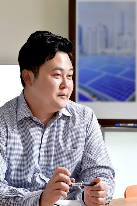 [강소기업 청년 CEO] ‘햇빛지도’로 태양광 사업 이끄는 권오현 해줌 대표 “VC 앞에서 사업계획 발표 후 눈물 쏙 빠지게 혼났었죠” 
