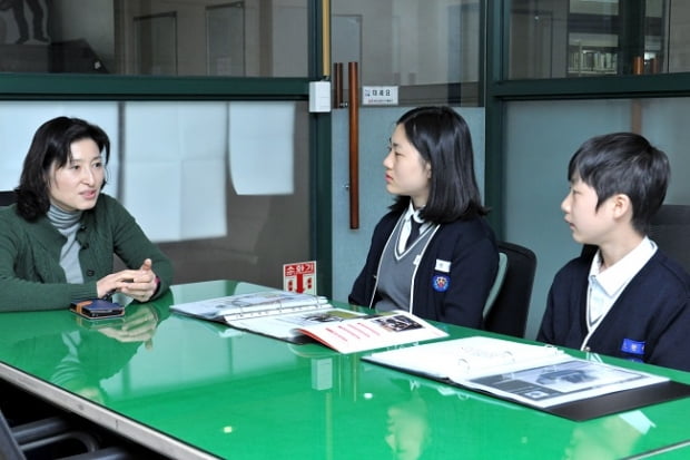 한국애니메이션고, 작화실·만화도서관 최고! 학생 평가 8점 &#40;10점 만점&#41;