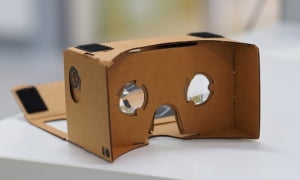 손쉽게 모바일 VR 콘텐츠 즐기기