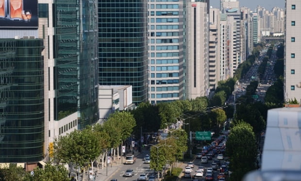 취준생 절반, &quot;희망 기업에 합격할 자신 없어&quot;