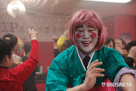 어벤져스2, 초호화 베일 벗다 ‘어벤져스:에이지 오브 울트론’