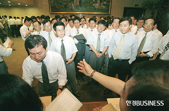 퇴출 발표 전 전산실 ‘장악’ 시나리오