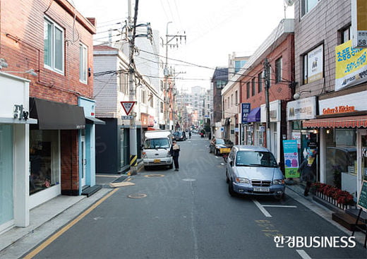 ‘도심 속 오아시스’ 이색 골목길 탐방