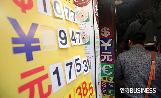 [이슈 인사이트] 엔화 가치 하락, 수출 중심 한국 ‘비상’