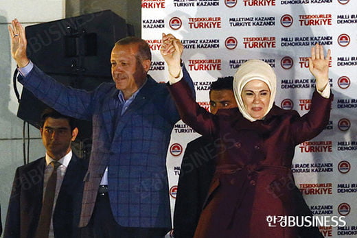 [미리 보는 글로벌 투자 캘린더] 터키, 첫 직선 대통령 에르도안 취임