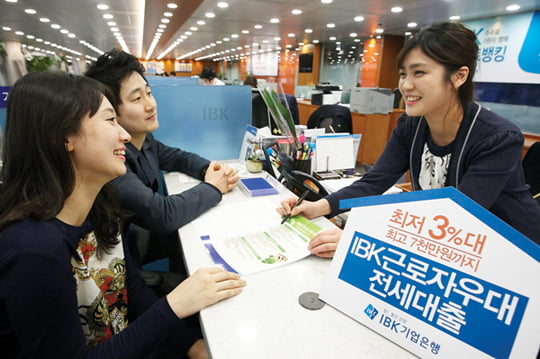 [아기곰의 부동산 산책] 거꾸로 가는 정부의 전세자금 정책