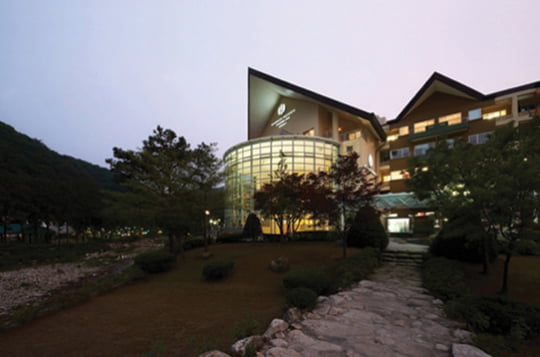 [PLAZA] 한국후지제록스, 동양생명 ‘통합문서센터’ 구축 外