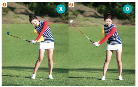 [Golf] 다운스윙 시 오른쪽 어깨, 오른팔 인위적으로 끌어 내리지 말아야