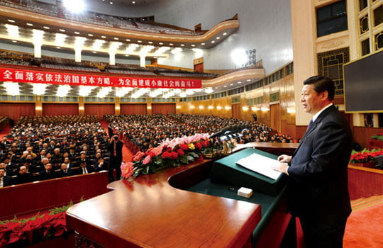 <YONHAP PHOTO-0007> (121204) -- BEIJING, Dec. 4, 2012 (Xinhua) -- Xi Jinping (R), general secretary of the Communist Party of China (CPC) Central Committee and chairman of the CPC Central Military Commission (CMC), speaks at a congress marking the 30th anniversary of the Constitution's implementation in Beijing, capital of China, Dec. 4, 2012. (Xinhua/Ma Zhancheng) (lx)/2012-12-05 00:32:18/
<저작권자 ⓒ 1980-2012 ㈜연합뉴스. 무단 전재 재배포 금지.>