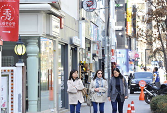 [부동산 불패 강남의 ‘두 얼굴’] 신사·청담동 일대 매매가 ‘쑤욱’