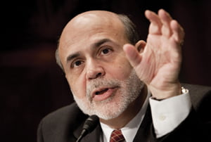 <YONHAP PHOTO-0599> WASHINGTON - SEPTEMBER 2: Federal Reserve Chairman Ben Bernanke speaks during a hearing of the Financial Crisis Inquiry Commission on Capitol Hill September 2, 2010 in Washington, DC. The commission called Bernanke and and Federal Deposit Insurance Corporation (FDIC) Chairman Sheila Bair to testify about the recent financial crisis and the concept of too big to fail.   Brendan Smialowski/Getty Images/AFP
== FOR NEWSPAPERS, INTERNET, TELCOS & TELEVISION USE ONLY ==
/2010-09-03 07:44:09/
<저작권자 ⓒ 1980-2010 ㈜연합뉴스. 무단 전재 재배포 금지.>