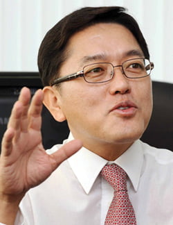 박도봉 동양강철 회장 인터뷰/김영우 기자youngwoo@hankyung.com20101007....