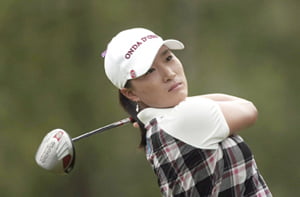 <YONHAP PHOTO-0046> MOBILE, AL - MAY 16: Se Ri Pak of South Korea hits her drive from the fourth tee during final round play in the Bell Micro LPGA Classic at the Magnolia Grove Golf Course on May 16, 2010 in Mobile, Alabama.   Dave Martin/Getty Images/AFP
== FOR NEWSPAPERS, INTERNET, TELCOS & TELEVISION USE ONLY ==
/2010-05-17 00:44:48/
<저작권자 ⓒ 1980-2010 ㈜연합뉴스. 무단 전재 재배포 금지.>