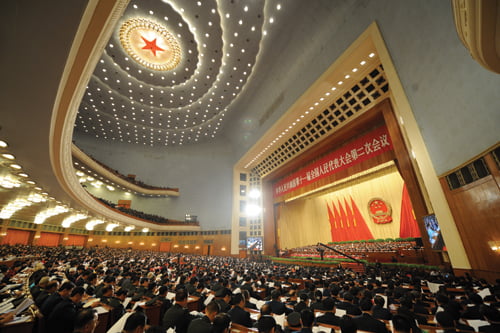 <YONHAP PHOTO-1112> (090305) -- BEIJING, March 5, 2009 (Xinhua) -- The Second Session of the 11th National People's Congress (NPC) opens at the Great Hall of the People in Beijing, capital of China, March 5, 2009. (Xinhua/Liu Jiansheng) (cl)/2009-03-05 15:42:46/
<저작권자 ⓒ 1980-2009 ㈜연합뉴스. 무단 전재 재배포 금지.>