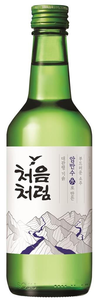 늘어나는 홈술족에…순해지는 소주·위스키