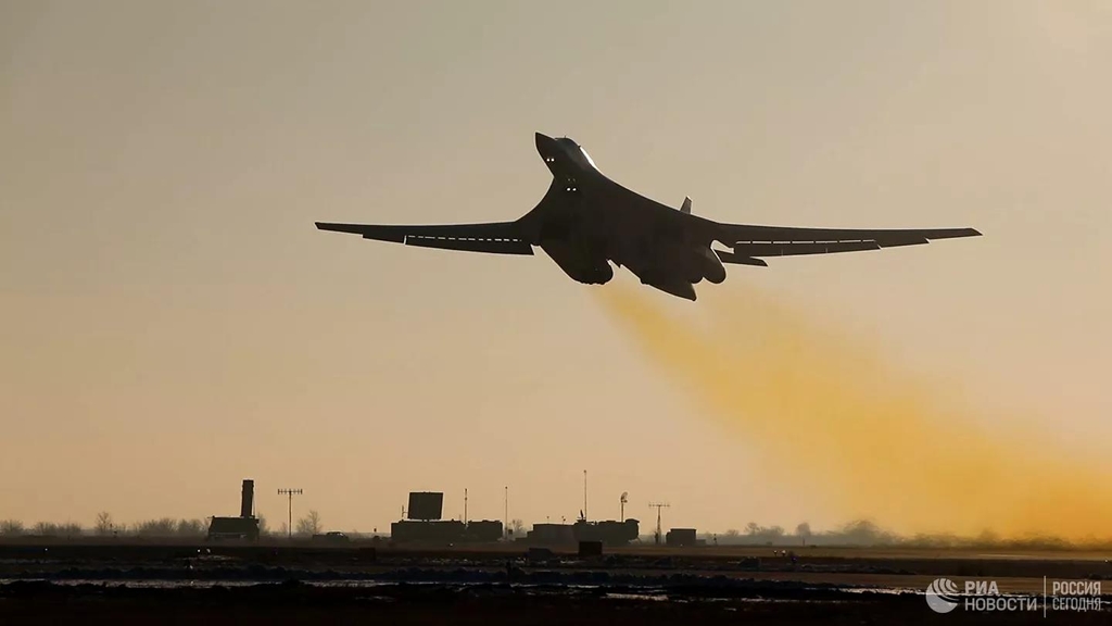 "러 폭격기 Tu-160 노르웨이해 등 비행"…美 B-1 배치 발표 이어