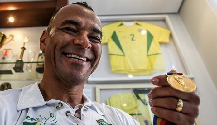 2002 월드컵 브라질 우승 이끈 카푸 "삼바축구 20년전에 멈춰"