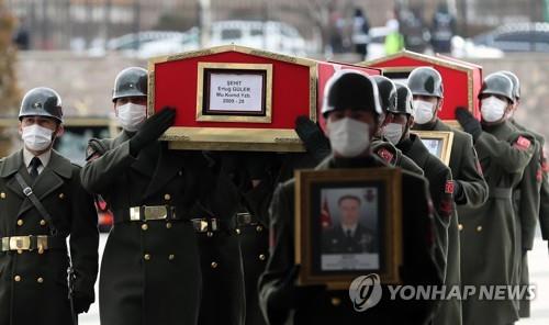 에르도안, 미국 비판 "테러조직 편드나"…미 대사 초치